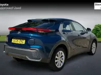 Used Toyota C-HR 140 HP (102 kW) 2025 Blue SUV