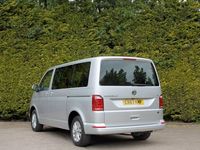 Usado VW Caravelle SE 147 HP (108 kW) 2017 Prateado Monovolume