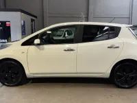 Gebraucht Nissan Leaf Tekna 80 kW (109 PS) 2015 Weiß Kleinwagen