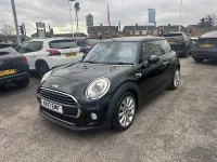 Używany Mini Cooper D Hatch 116 KM (85 kW) 2017 Czarny Hatchback