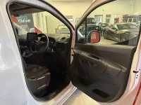 Used Vauxhall Combo Sportive 100 HP (73 kW) 2020 White MPV