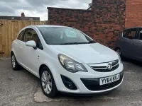 Used Vauxhall Corsa Excite 65 HP (47 kW) 2014 White Hatchback