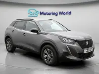 Używany Peugeot 2008 Active+ 101 KM (74 kW) 2023 Szary SUV