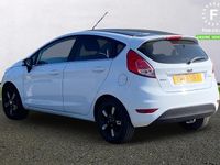 Used Ford Fiesta Zetec 101 HP (74 kW) 2016 White Hatchback