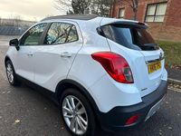 Used Vauxhall Mokka S 140 HP (102 kW) 2016 White SUV