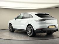 Used Porsche Cayenne Platinum Edition 2022 Carrara white SUV