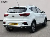 Usado MG ZS Excite 106 HP (77 kW) 2023 Branco SUV
