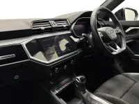 Używany Audi Q3 Advanced 245 KM (180 kW) 2023 Szary SUV