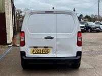Used Toyota Proace Active 120 HP (88 kW) 2023 White MPV