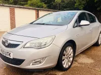 Used Vauxhall Astra Elite 113 HP (83 kW) 2010 Silver Hatchback