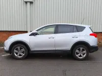 Usado Toyota RAV4 Business Edition 124 HP (91 kW) 2015 Prateado SUV