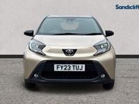 Used Toyota Aygo X 72 HP (52 kW) 2022 Beige SUV