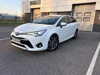 Used Toyota Avensis Business Edition 2015 White Estate