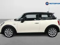 Used Mini Cooper S Classic 192 HP (141 kW) 2019 White Hatchback