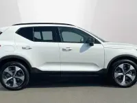 New Volvo XC40 Plus 161 HP (118 kW) 2027 SUV