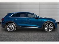 Usado Audi e-tron Advanced 230 kW (313 HP) 2021 Azul SUV