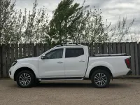 Used Nissan Navara Tekna 2016 White Pickup