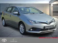 Używany Toyota Auris Hybrid 2018 Szary Hatchback