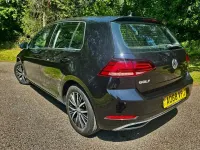 Used VW Golf VII SE 150 HP (110 kW) 2018 Black Hatchback
