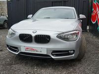 Begagnad BMW 120 Sport Line 184 HK (135 kW) 2011 Silver Halvkombi