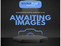 Used Toyota Yaris 99 HP (72 kW) 2017 Blue Hatchback