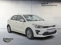 Used Kia Rio 2023 White Hatchback
