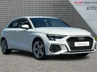 Begagnad Audi A3 S-Line 108 HK (79 kW) 2024 Vit Halvkombi