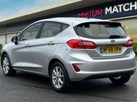 Usado Ford Fiesta Zetec 2018 Prateado Citadino