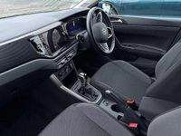 Used VW Polo Life 95 HP (69 kW) 2024 Blue Hatchback