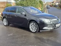 Used Vauxhall Insignia Elite 160 HP (117 kW) 2012 Black Estate
