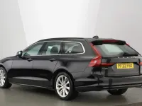 Used Volvo V90 Momentum 197 HP (144 kW) 2021 Black Estate