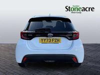 Used Toyota Yaris Hybrid Design 113 HP (83 kW) 2023 White Hatchback