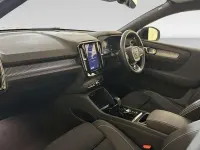 Used Volvo XC40 Plus 163 HP (119 kW) 2023 Gold SUV