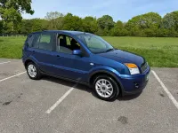 Used Ford Fusion Zetec 2009 Blue Hatchback