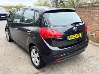 Used Kia Venga 125 HP (91 kW) 2012 Black Hatchback