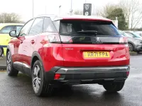 Second-hand Peugeot 3008 Allure Premium 131 CP (96 kW) 2022 Roșu SUV