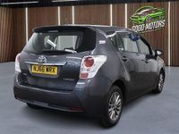 Used Toyota Verso Multidrive S 147 HP (108 kW) 2016 Grey MPV