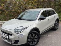 Nowe Fiat 600 136 KM (100 kW) 2025 Beżowy Hatchback