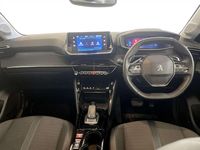 Used Peugeot 208 Allure Premium 100 HP (73 kW) 2021 White Hatchback