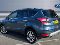 Usado Ford Kuga Titanium 150 CV (110 kW) 2019 Azul SUV