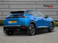 Usado Peugeot 2008 GTi 128 CV (94 kW) 2023 Azul SUV