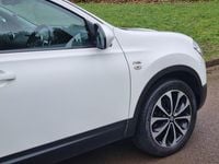 Used Nissan Qashqai N-TEC 110 HP (80 kW) 2011 White SUV