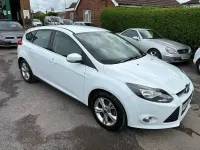 Used Ford Focus Zetec 115 HP (84 kW) 2011 White Hatchback