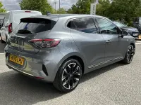 Used Renault Clio Techno 90 HP (66 kW) 2025 Grey Hatchback