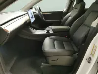 Usado Tesla Model Y RWD 254 kW (346 HP) 2024 Branco SUV