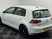 Used VW e-Golf 85 kW (116 HP) 2015 White Hatchback