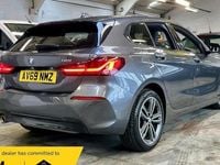 Usado BMW 118 Sport Line 140 HP (102 kW) 2020 Citadino