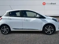 Second-hand Toyota Yaris Hybrid 2020 Alb Hatchback