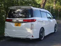 Used Nissan Elgrand 2010 White MPV