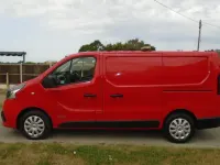 Used Renault Trafic Business 2017 Red MPV